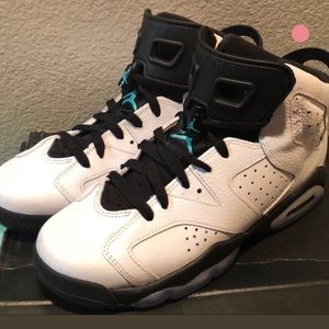 Air Jordan 6  Retro BG